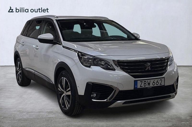 Begagnad Peugeot 5008 131 HK (96 kW) 2017 Vit SUV
