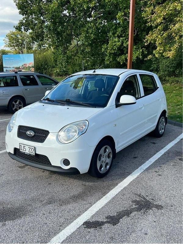 Vit Begagnad 2010 Kia Picanto 4 Halvkombi | 19 500 kr (Bra pris) - Bild 1/4