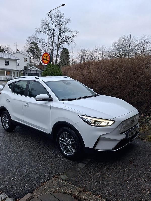 Begagnad 2022 MG ZS SUV | 205 000 kr (Superpris) - Bild 1/4