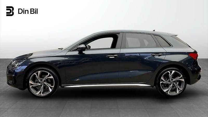 Begagnad Audi A3 Sportback Proline 150 HK (110 kW) 2022 Grå Halvkombi