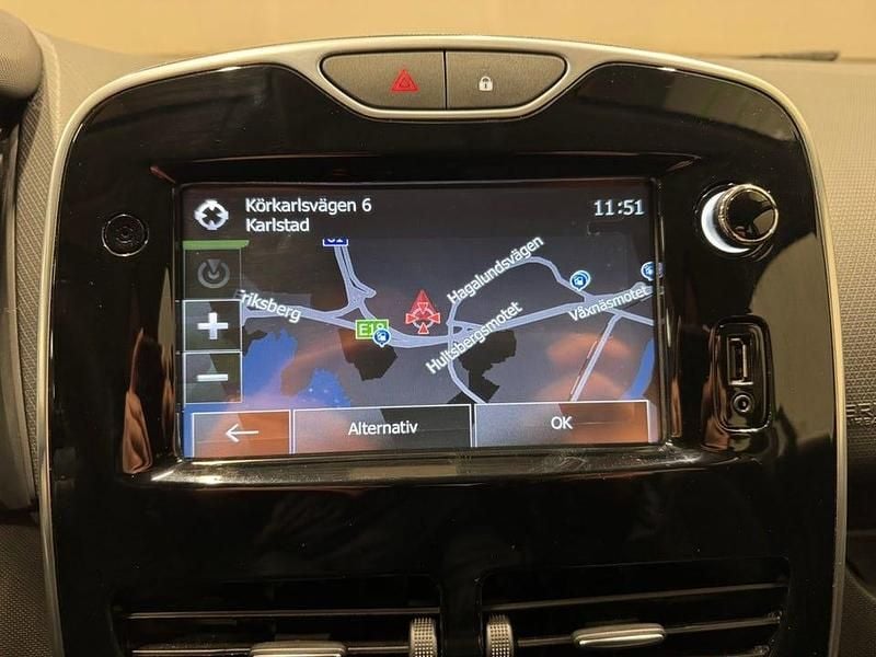 Begagnad Renault Clio IV 73 HK (53 kW) 2015 Vit