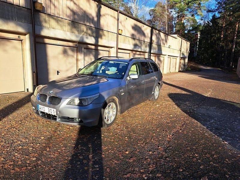 Begagnad 2005 BMW 530 Kombi | 39 000 kr (Marknadspris) - Bild 1/3