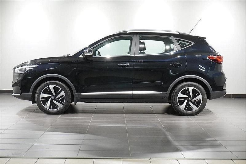 Begagnad MG ZS Comfort 115 kW (157 HK) 2022 Svart Sedan