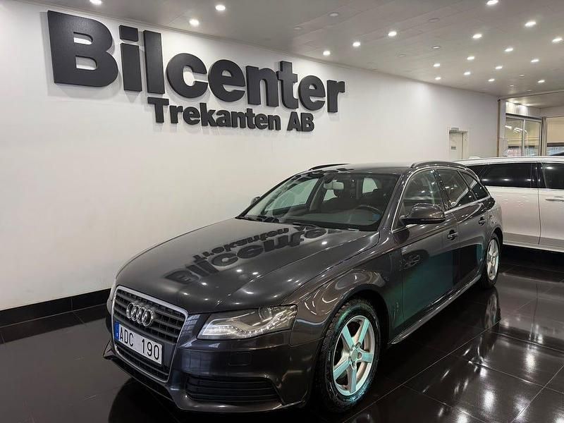 Grå Begagnad 2010 Audi A4 Kombi | 69 900 kr (Bra pris) - Bild 1/4