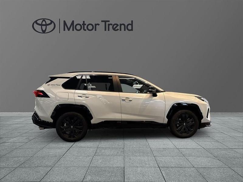 Begagnad Toyota RAV4 Sport 310 HK (228 kW) 2025 Vit SUV