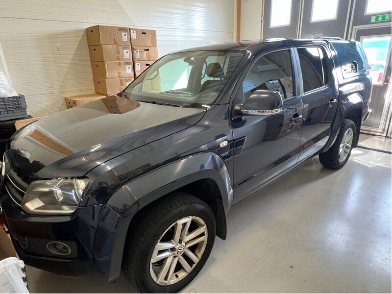 Blå Begagnad 2014 VW Amarok Highline Pickup | 125 000 kr (Bra pris) - Bild 1/4