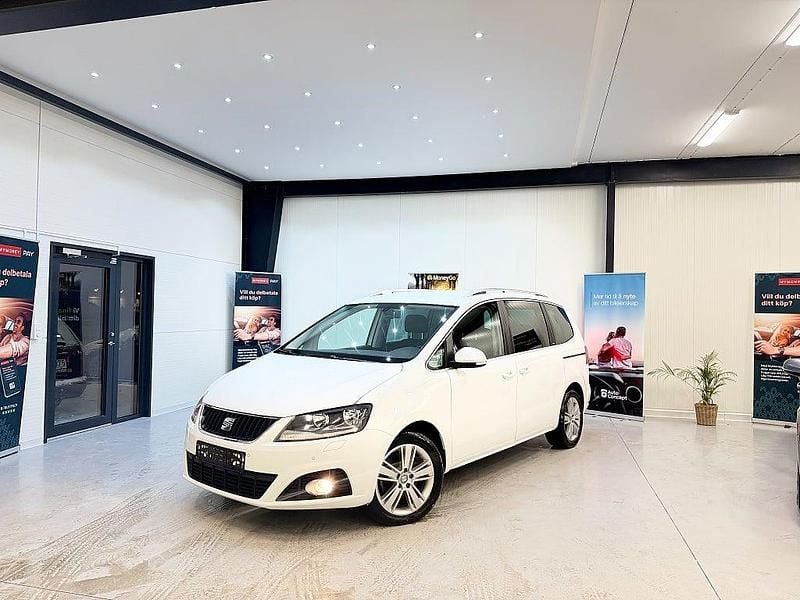 Begagnad Seat Alhambra Ecomotive 140 HK (102 kW) 2014 Vit Minibuss