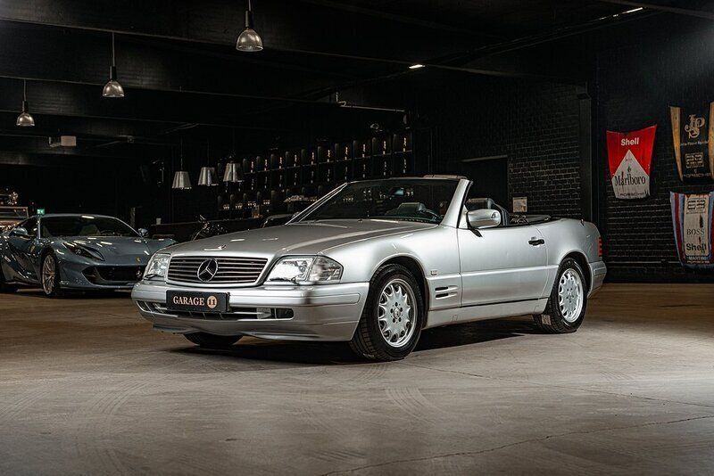 Begagnad 1998 Mercedes SL320 Cab | 189 320 kr - Bild 1/4