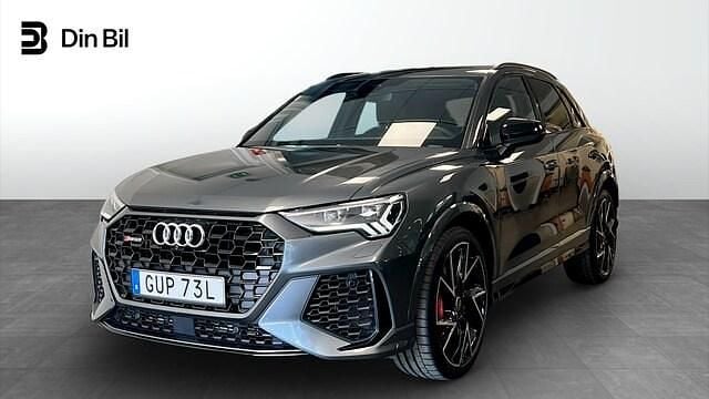 Daytonagrå pärleffekt Begagnad 2022 Audi RS Q3 SUV | 649 000 kr - Bild 1/4