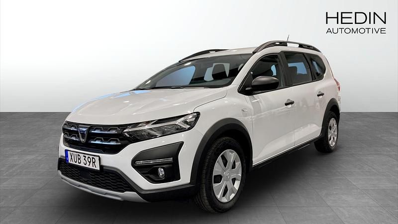 Vit Begagnad 2022 Dacia Jogger Essentiel Minibuss | 169 800 kr (Marknadspris) - Bild 1/4