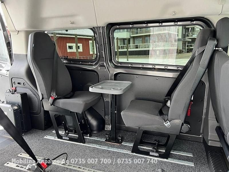 Begagnad Ford Transit Custom 131 HK (96 kW) 2022 Magnetic metalic Kombi