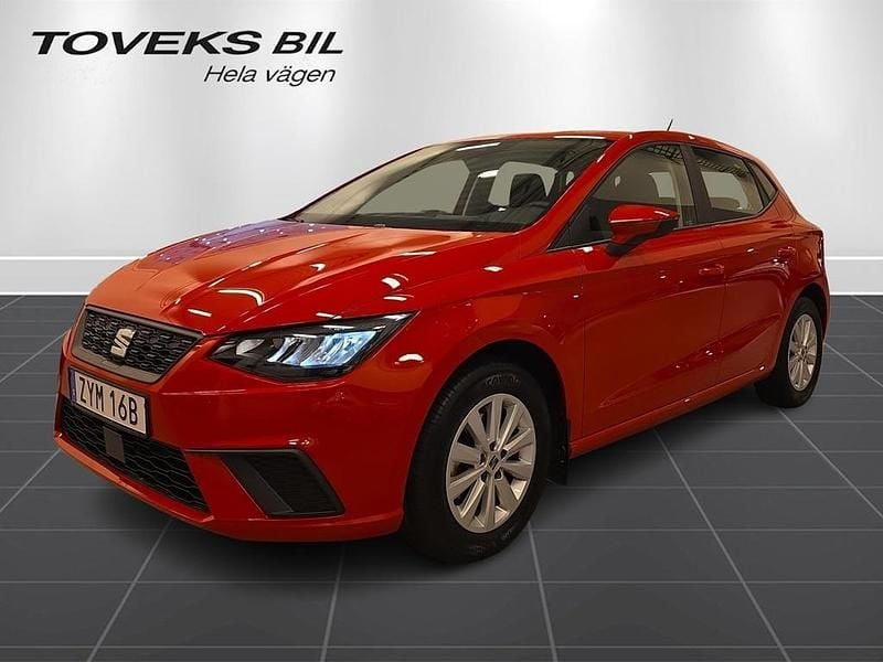 Pure red Begagnad 2023 Seat Ibiza Style Halvkombi | 174 900 kr (Marknadspris) - Bild 1/4