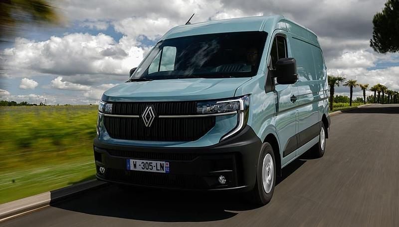 Grå Ny 2025 Renault Master Van | 474 900 kr (Superpris) - Bild 1/2