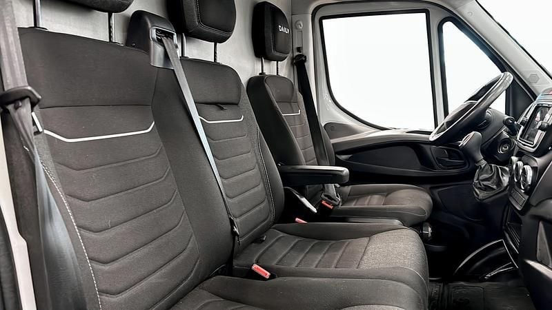Begagnad Iveco Daily 2022 Vit Van