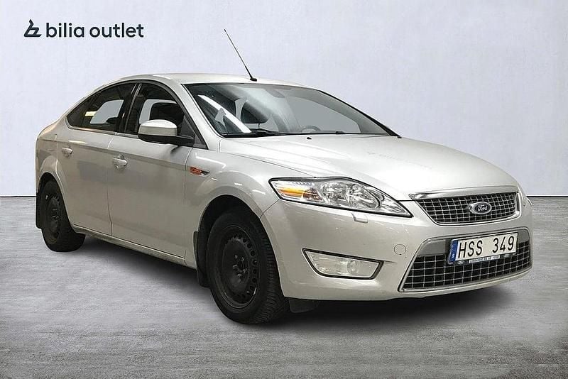 Begagnad Ford Mondeo 2010 Grå Halvkombi
