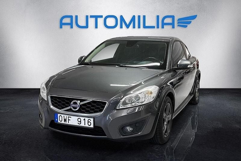 Grå Begagnad 2009 Volvo C30 Momentum Halvkombi | 59 900 kr (Marknadspris) - Bild 1/4