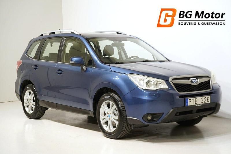 Mörkblå Begagnad 2013 Subaru Forester SUV | 114 900 kr (Marknadspris) - Bild 1/4