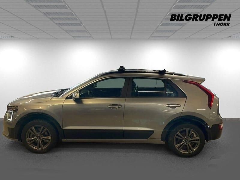 Begagnad Kia e-Niro Advance 150 kW (204 HK) 2023 Grå SUV