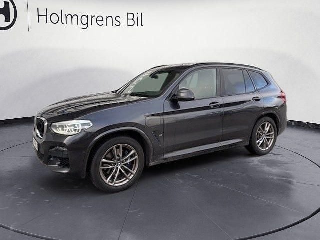 Sophistogrå metallic Begagnad 2021 BMW X3 Performance SUV | 349 800 kr - Bild 1/4
