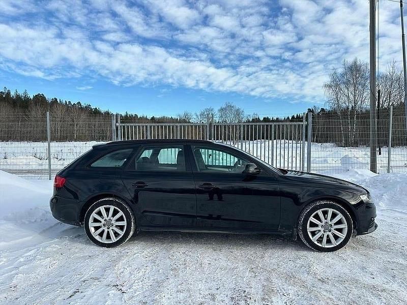 Begagnad Audi A4 143 HK (105 kW) 2009 Svart Kombi