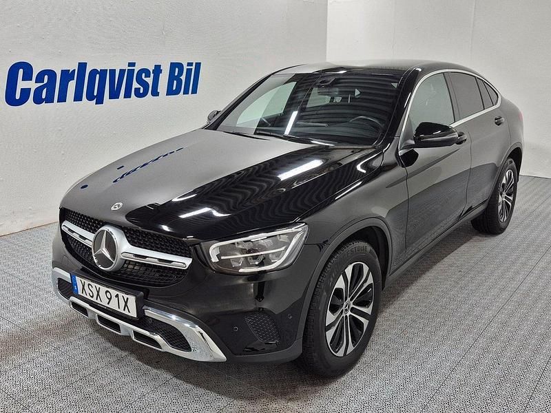 Svart Begagnad 2022 Mercedes GLC220 Edition Sportkupé | 495 000 kr (Lite dyr) - Bild 1/4