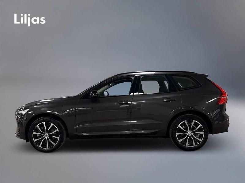 Begagnad Volvo XC60 Ultimate 355 HK (261 kW) 2023 Grå SUV