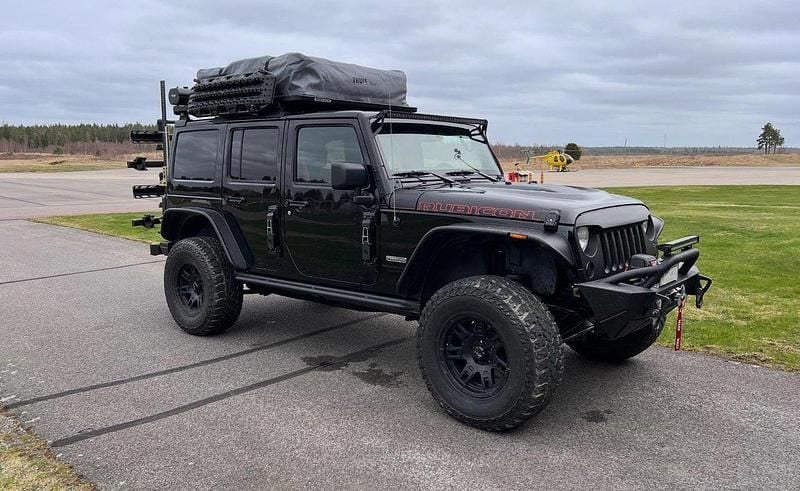 Svart Begagnad 2018 Jeep Wrangler Rubicon SUV | 650 000 kr - Bild 1/1