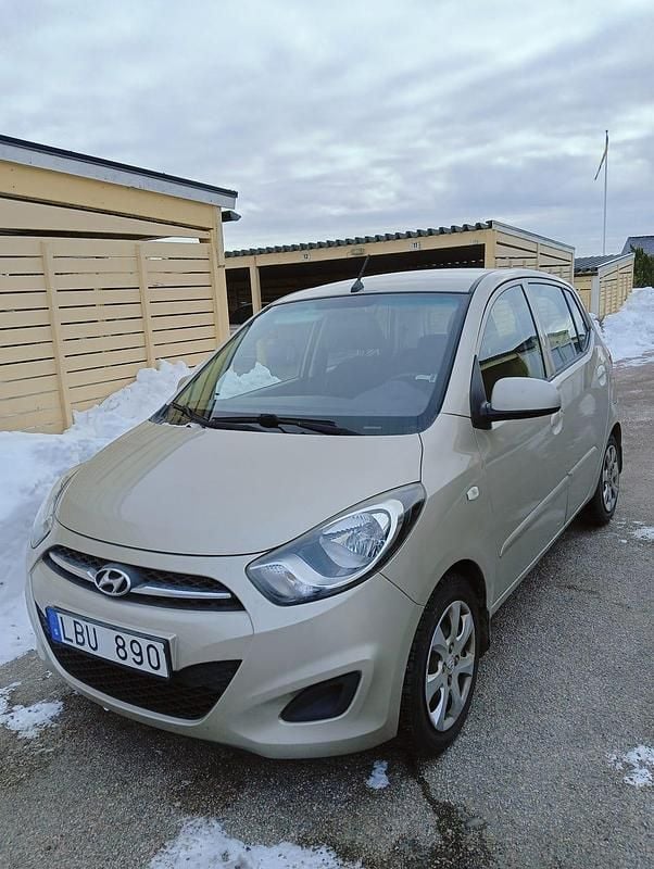 Begagnad Hyundai i10 69 HK (50 kW) 2012 Halvkombi