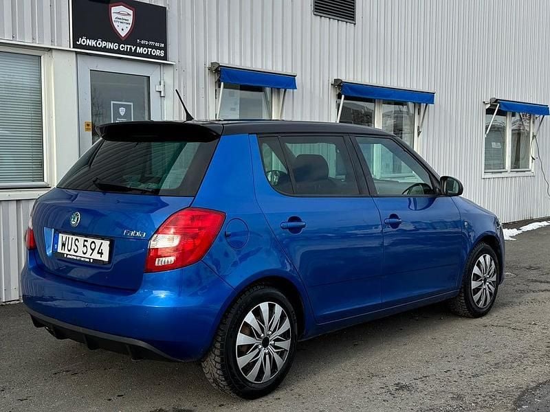 Begagnad Skoda Fabia RS 180 HK (132 kW) 2011 Blå Halvkombi