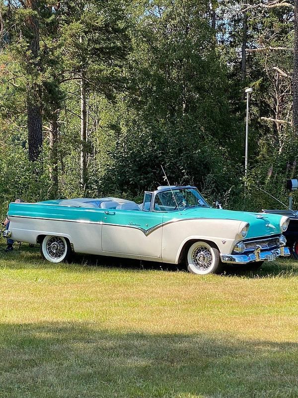Flerfärgad Begagnad 1955 Ford Fairlane Cab | 415 000 kr - Bild 1/4