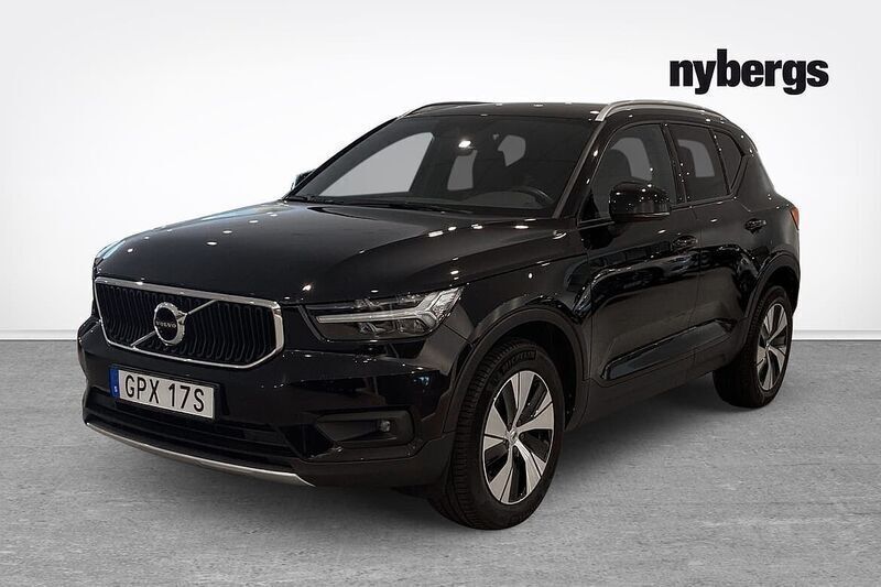Svart Begagnad 2020 Volvo XC40 Momentum SUV | 269 000 kr (Superpris) - Bild 1/4