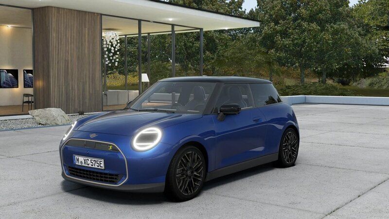 Ny 2024 Mini Cooper SE Favoured Halvkombi | 5 680 kr - Bild 1/4