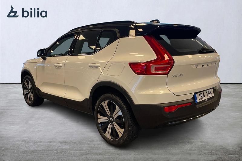 Begagnad Volvo XC40 Core 185 kW (252 HK) 2023 Vit SUV