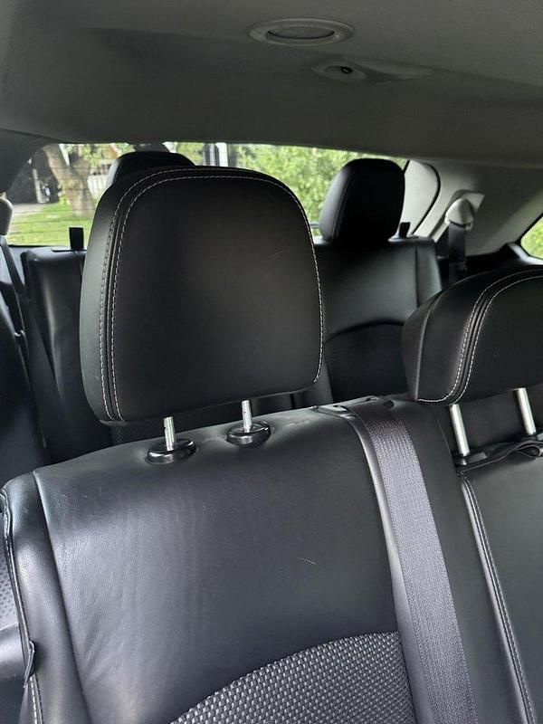 Vit Begagnad 2015 Fiat Freemont SUV | 85 000 kr (Marknadspris) - Bild 1/4