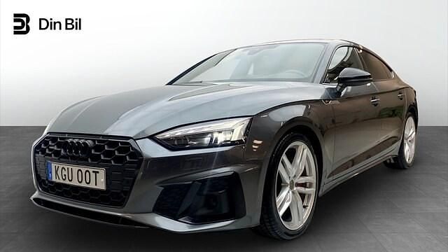 Grå Begagnad 2022 Audi A5 Sportback Competition Halvkombi | 399 000 kr (Lite dyr) - Bild 1/4