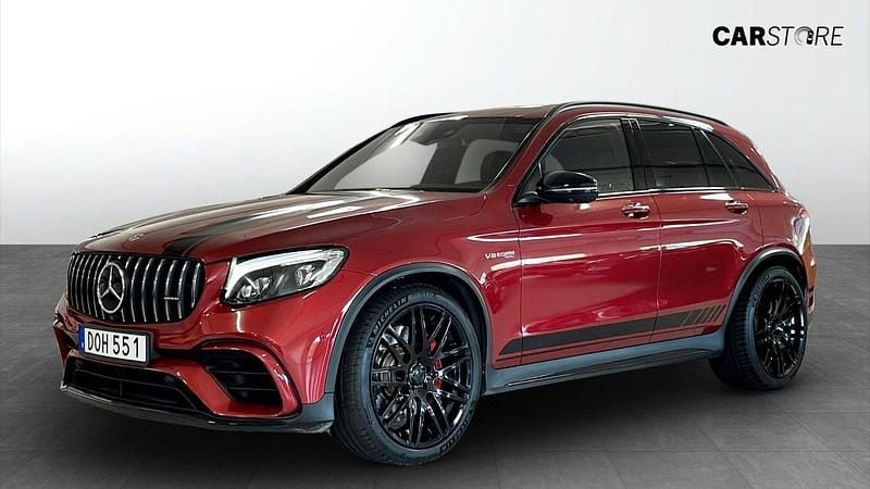 Mörkröd (red) Begagnad 2018 Mercedes GLC63 AMG AMG Kombi | 569 900 kr (Superpris) - Bild 1/4