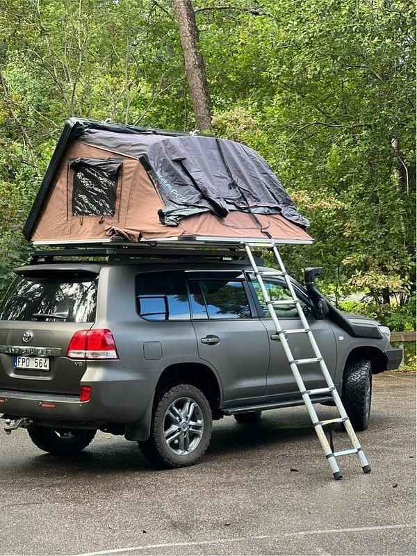 Begagnad 2008 Toyota Land Cruiser SUV | 399 999 kr - Bild 1/4