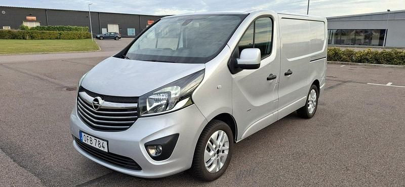Begagnad 2016 Opel Vivaro Van | 105 000 kr (Marknadspris) - Bild 1/4