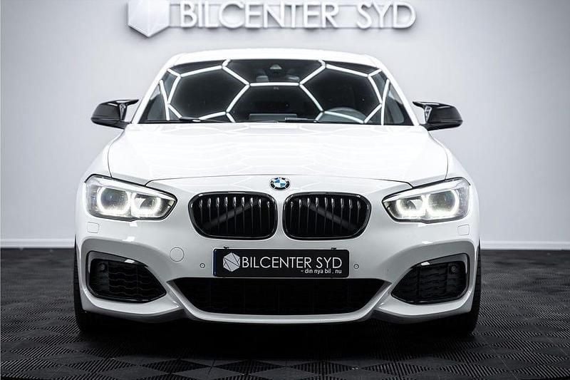 Begagnad BMW M140 M Sport 340 HK (250 kW) 2017 Vit Halvkombi