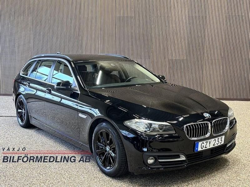 Begagnad BMW 520 190 HK (139 kW) 2016 Svart Kombi