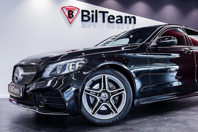 Begagnad Mercedes C220 AMG line 194 HK (142 kW) 2019 Svart Sedan