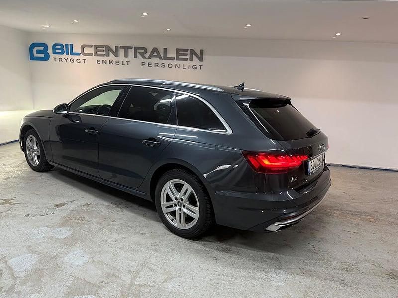 Begagnad Audi A4 190 HK (139 kW) 2019 Grå Kombi