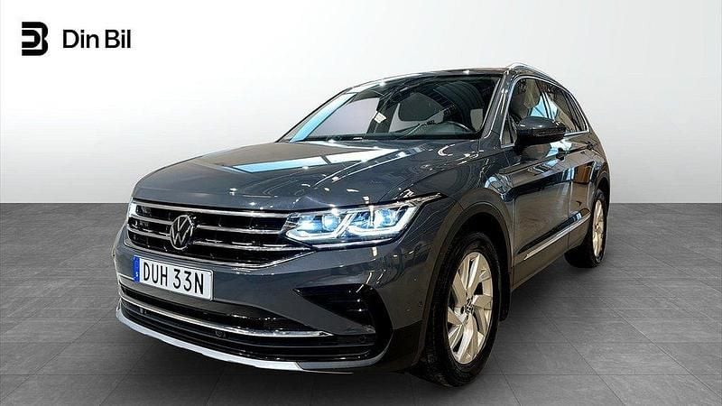 Mörkgrå Begagnad 2023 VW Tiguan Elegance SUV | 399 900 kr (Lite dyr) - Bild 1/4