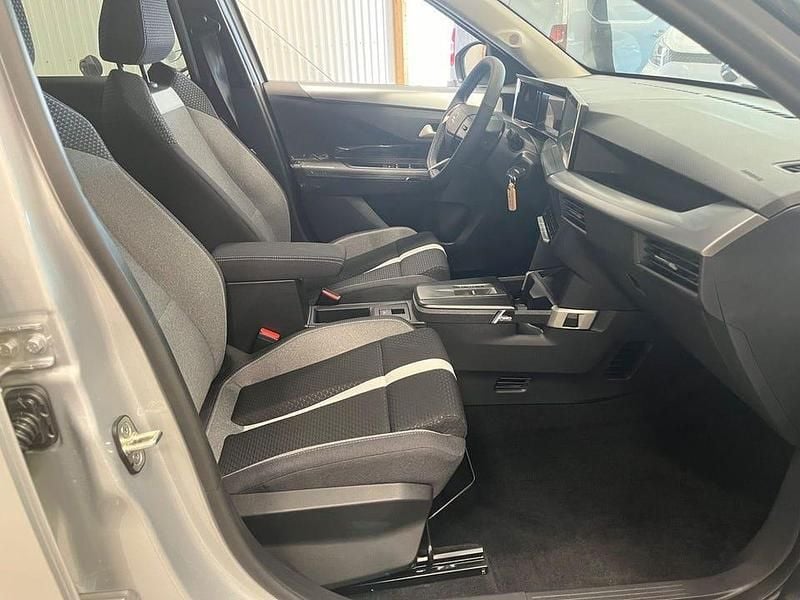 Ny Opel Frontera 146 HK (107 kW) 2025 Gråmetallic SUV