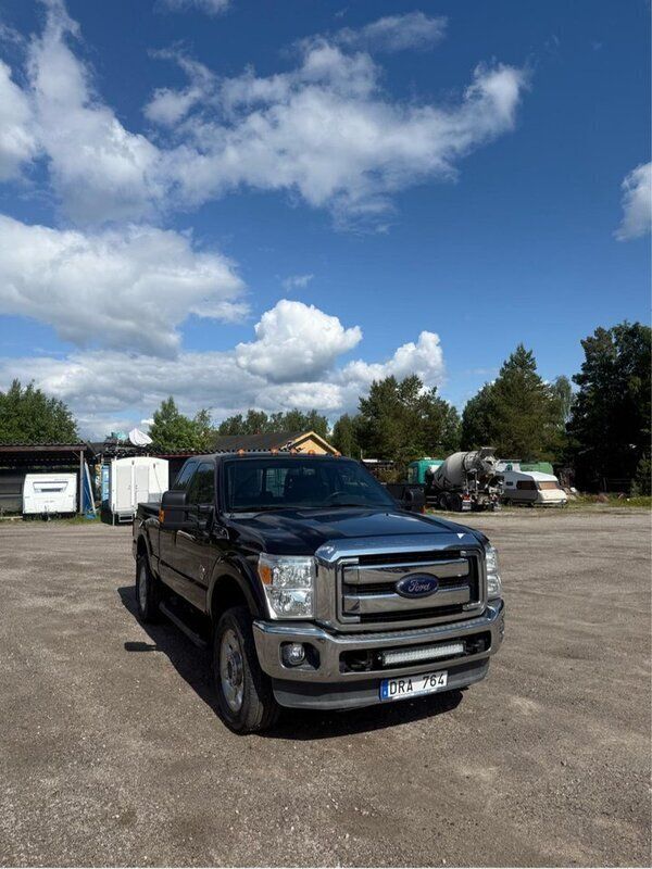 Svart Begagnad 2012 Ford F250 | 350 000 kr - Bild 1/4