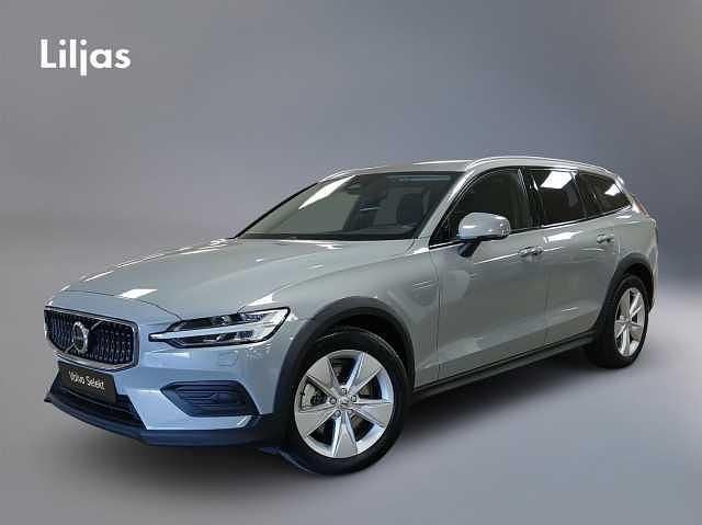 Begagnad 2024 Volvo V60 CC Kombi | 384 900 kr (Bra pris) - Bild 1/3