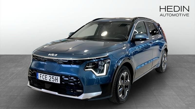 Begagnad 2023 Kia Niro Advance SUV | 329 900 kr - Bild 1/4