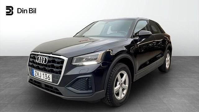 Svart (brilliantsvart) Begagnad 2022 Audi Q2 Proline SUV | 204 000 kr (Marknadspris) - Bild 1/4