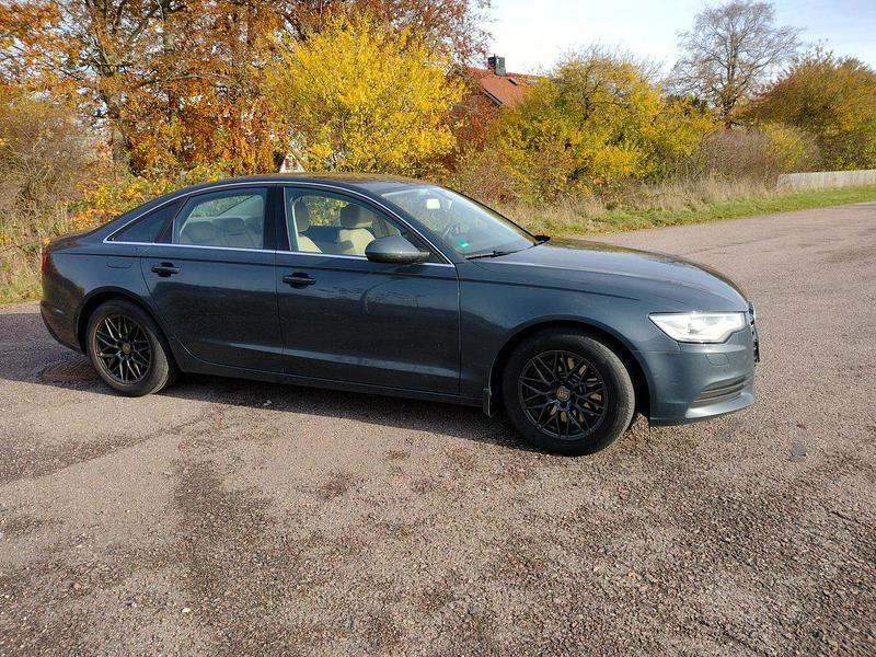 Blå Begagnad 2011 Audi A6 Proline Sedan | 149 000 kr - Bild 1/4