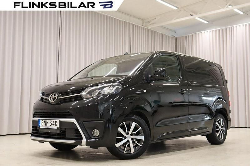 Svart Begagnad 2019 Toyota Proace Van | 149 900 kr (Bra pris) - Bild 1/4